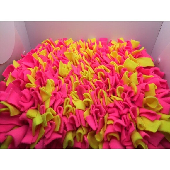 Gift Set 24”x12” Snuffle Mat, Chew Ring, Treat Ball Choose Your Colors - Picture 4 of 6